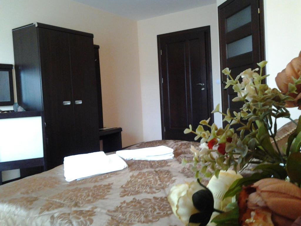 سايني Hotel Skarpa الغرفة الصورة